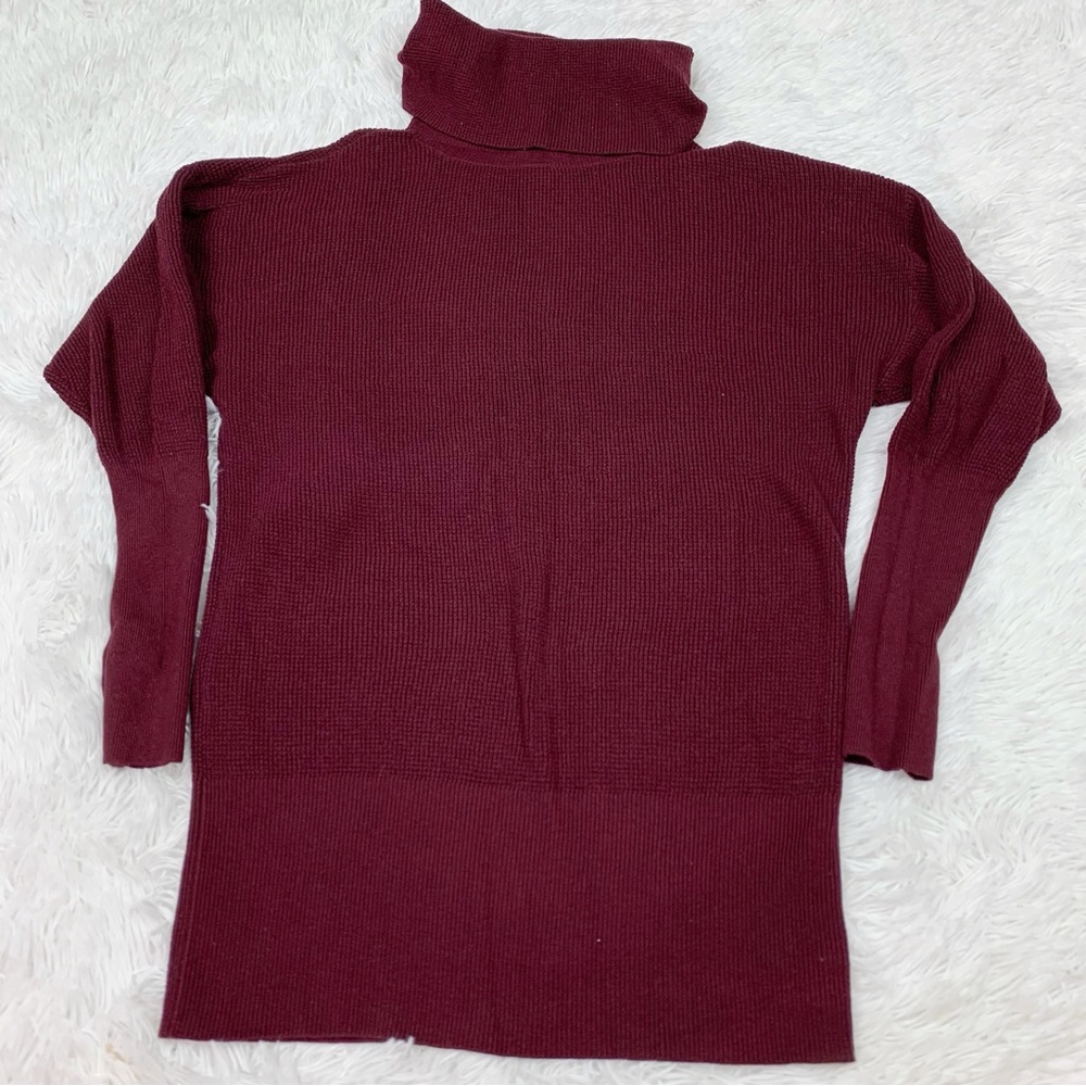Loft Women's Burgundy Turtleneck waffle‎ knit tunic Sweater
